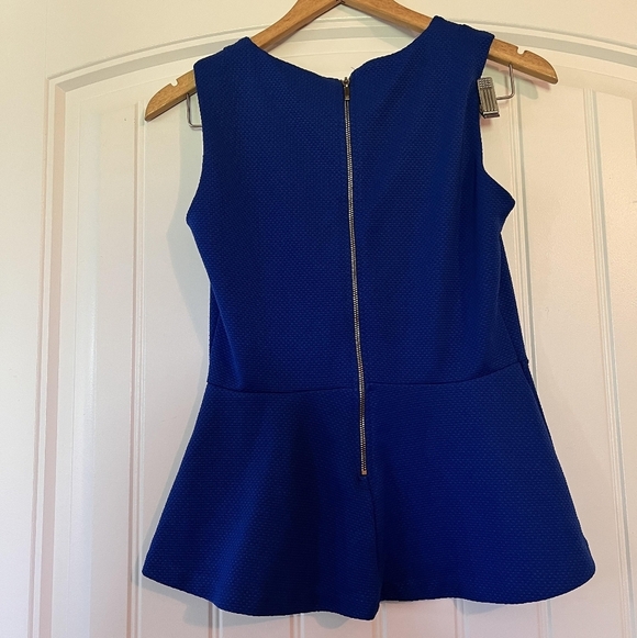 H & M Cobalt Blue peplum hem Shell Top Small - Picture 2 of 5